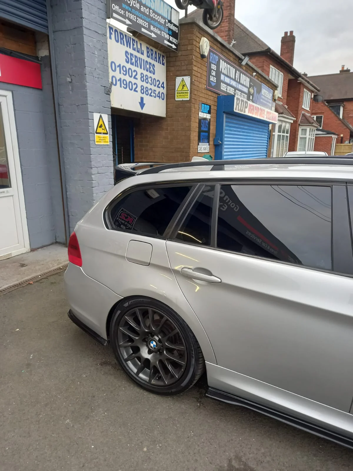 BMW 3 Series E91 Touring Estate Gloss Black Rear Roof Spoiler Lip Wing - Image 10