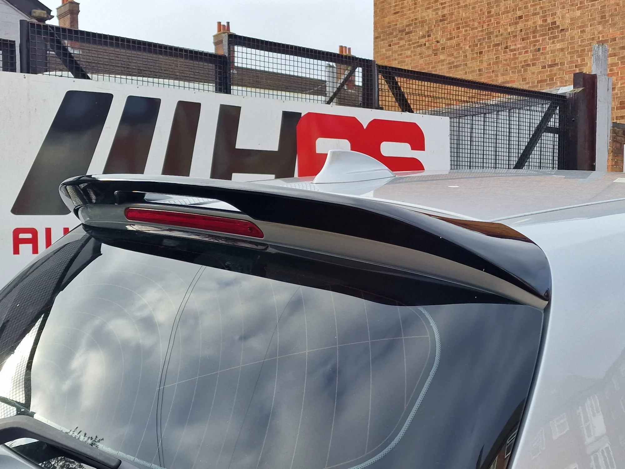 BMW F20 Kit 1 Series Se Sport Gloss Black Full BodyKit Splitter Spoiler Pre Lci - Image 10
