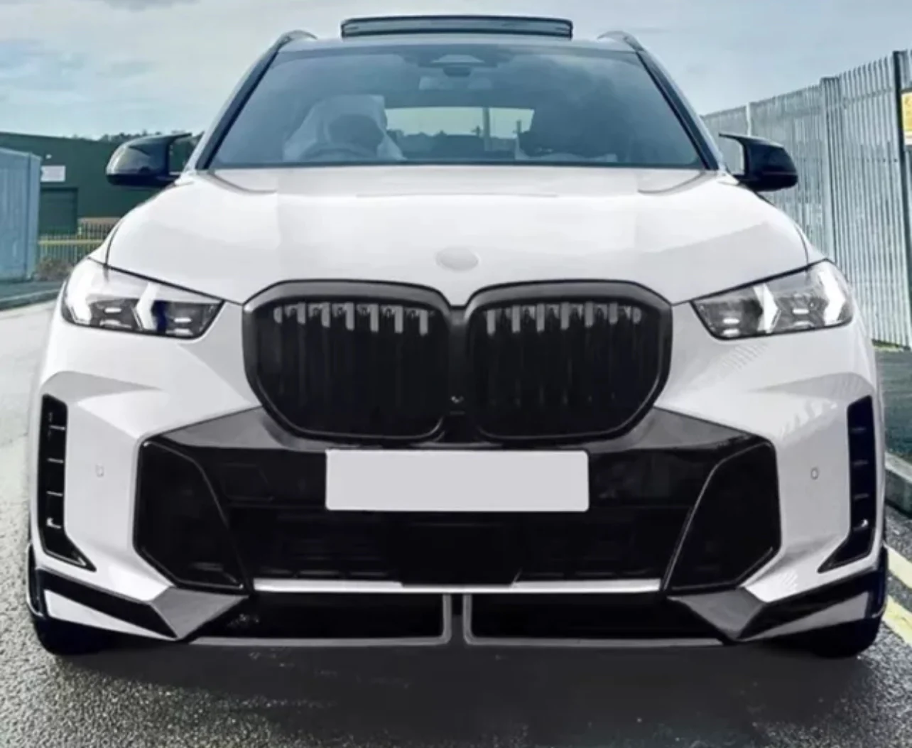 BMW G05 X5 Lci Splitter Gloss Black 23+ - Image 5