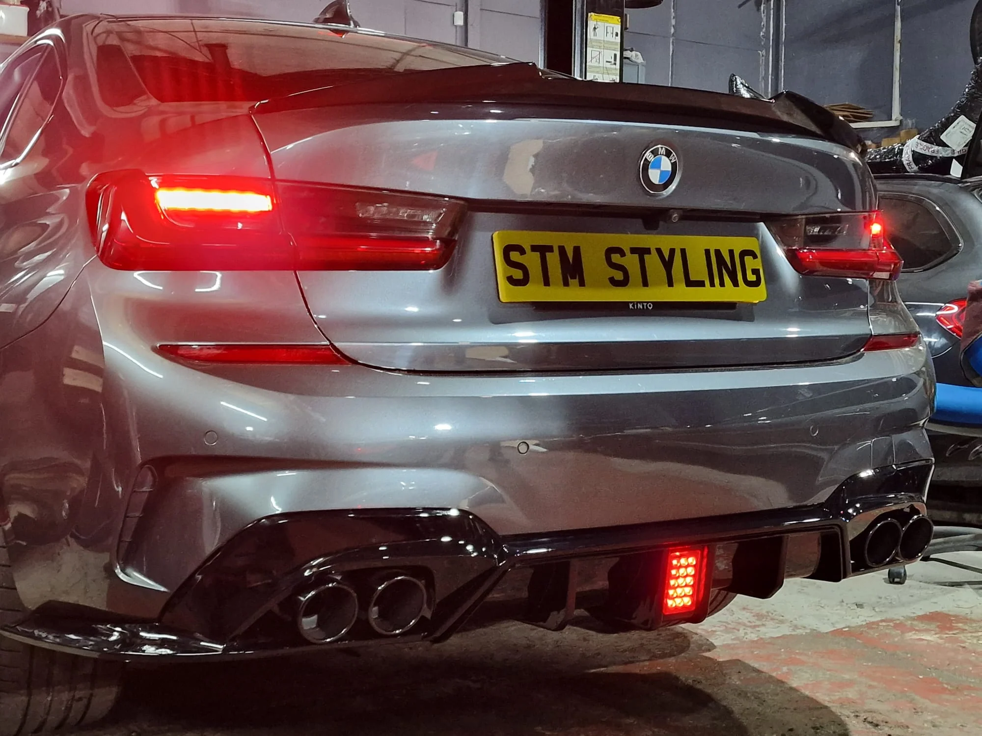 BMW G20 Kit 3 Series - Gloss Black FullBody Kit Mp Quad Led Light - Image 15