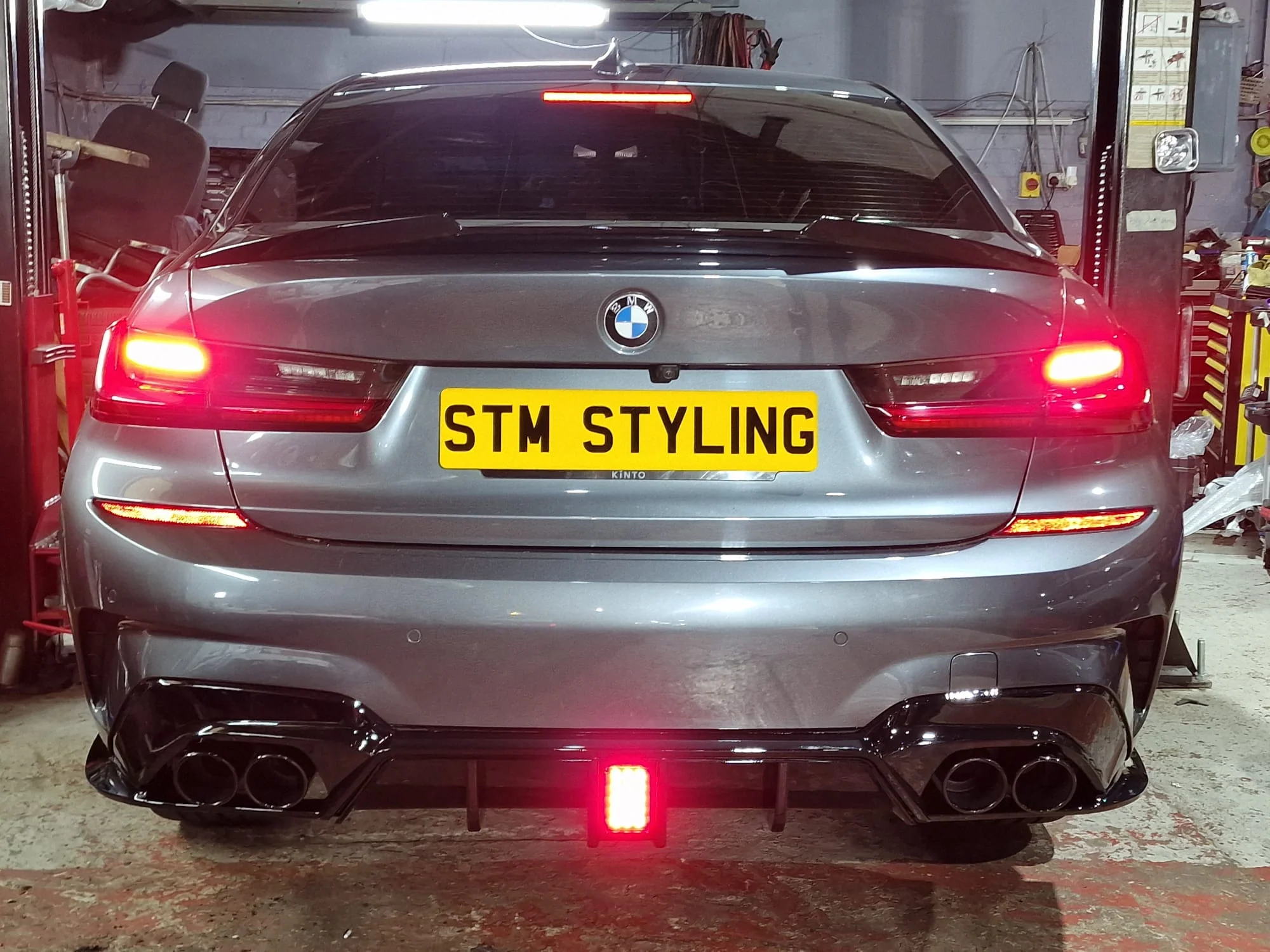 BMW G20 Kit 3 Series - Gloss Black FullBody Kit Mp Quad Led Light - Image 18