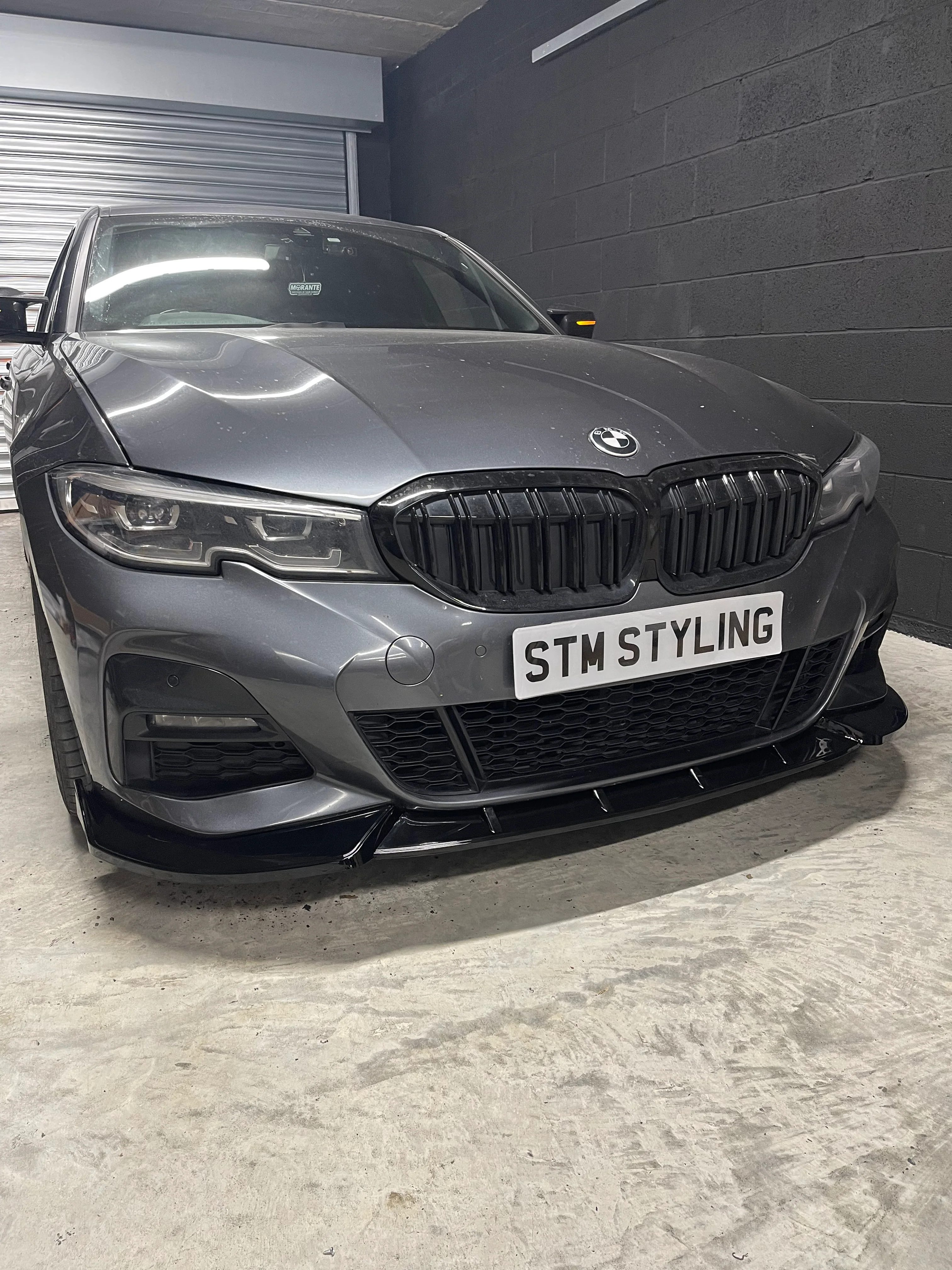 BMW G20 Kit 3 Series Quad Diffuser With Exhaust Tips Full Bodykit STM V Splitter - Image 4