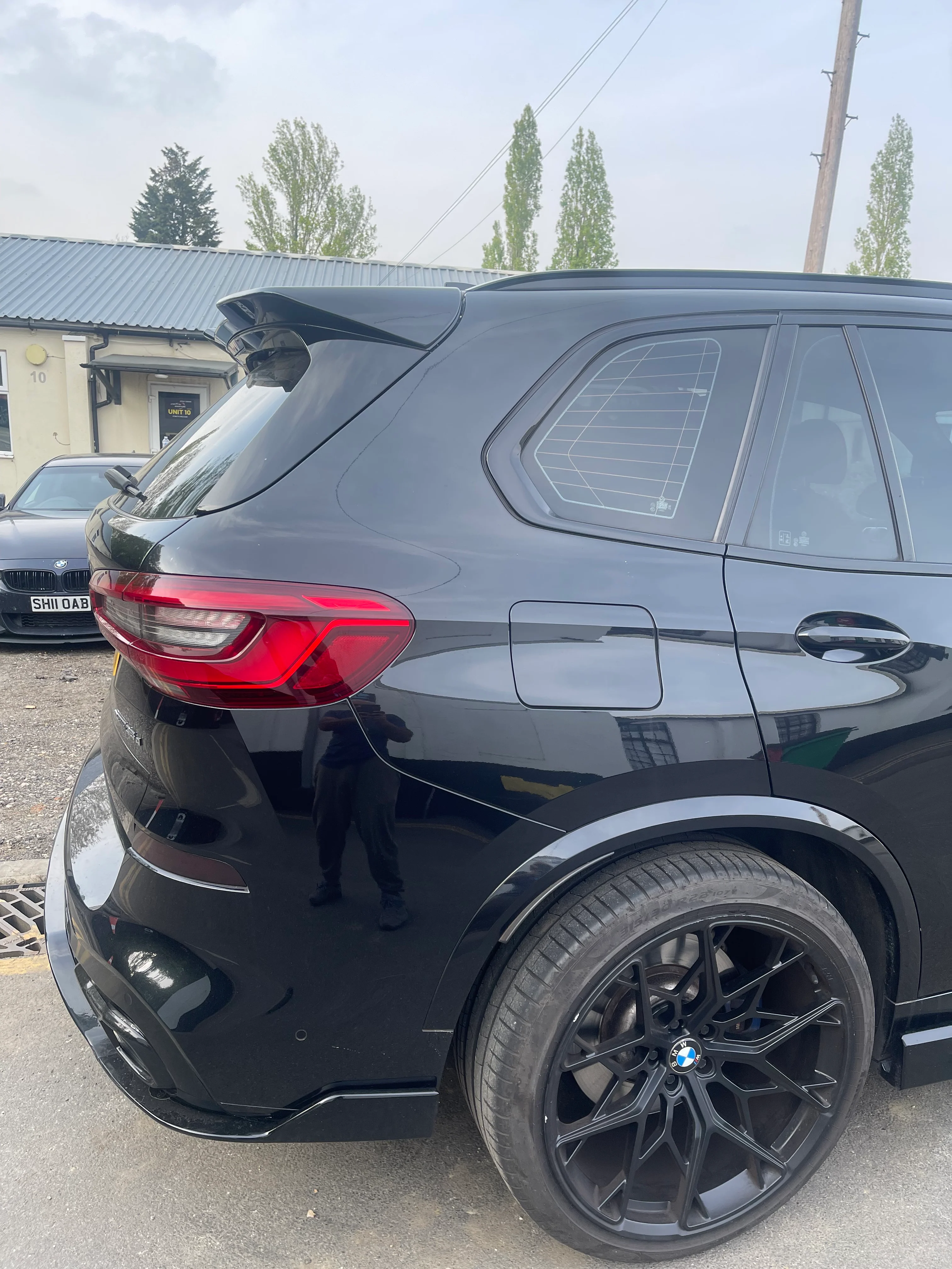 BMW STM G05 X5 Gloss Black Body Kit 2018+ Splitter Spoiler Diffuser - Image 14