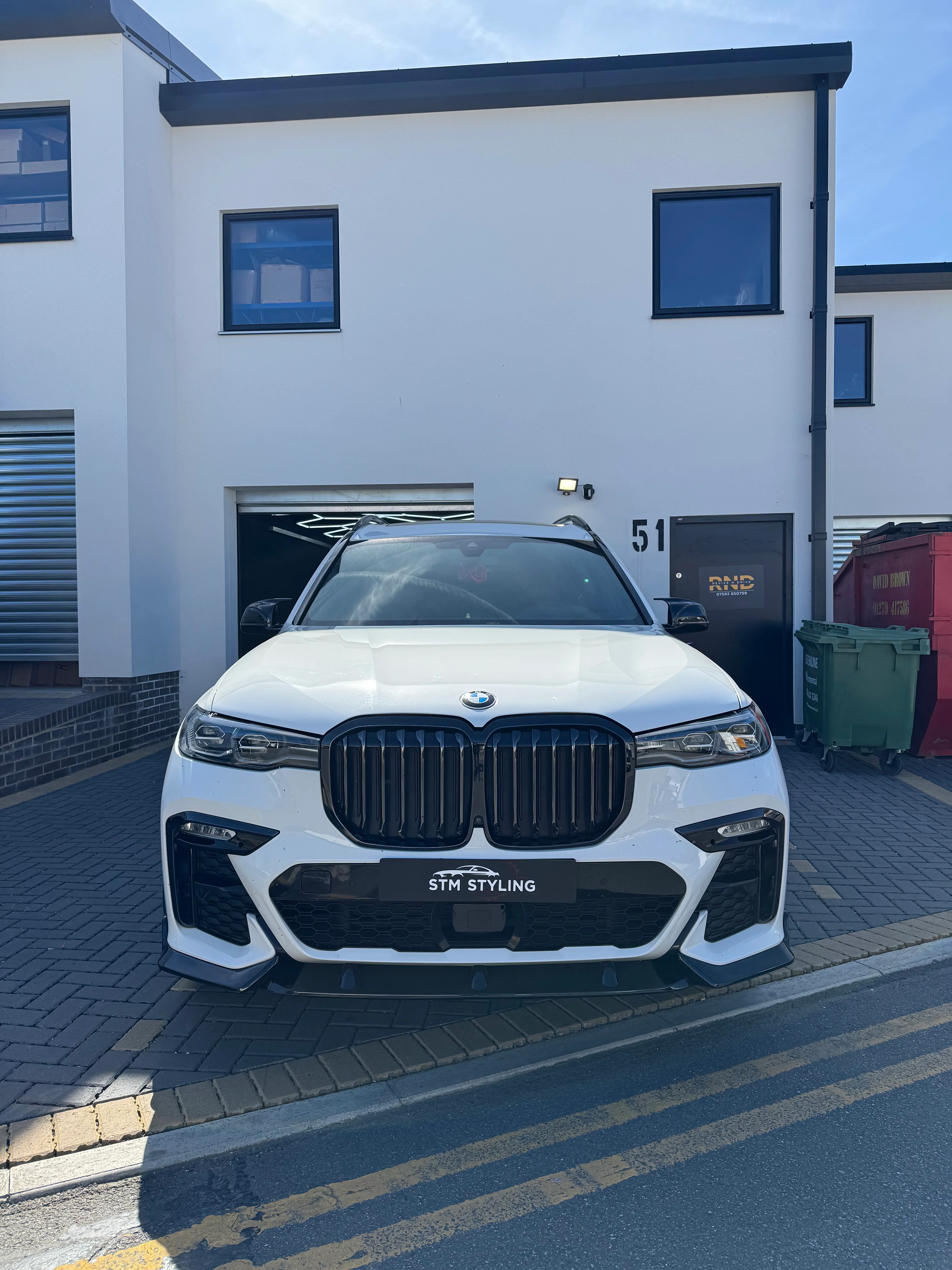 BMW X7 G07 BODYKIT BODY KIT FRONT SPLITTER LIP DIFFUSER SIDE SKIRT SPOILER PRE LCI - Image 15