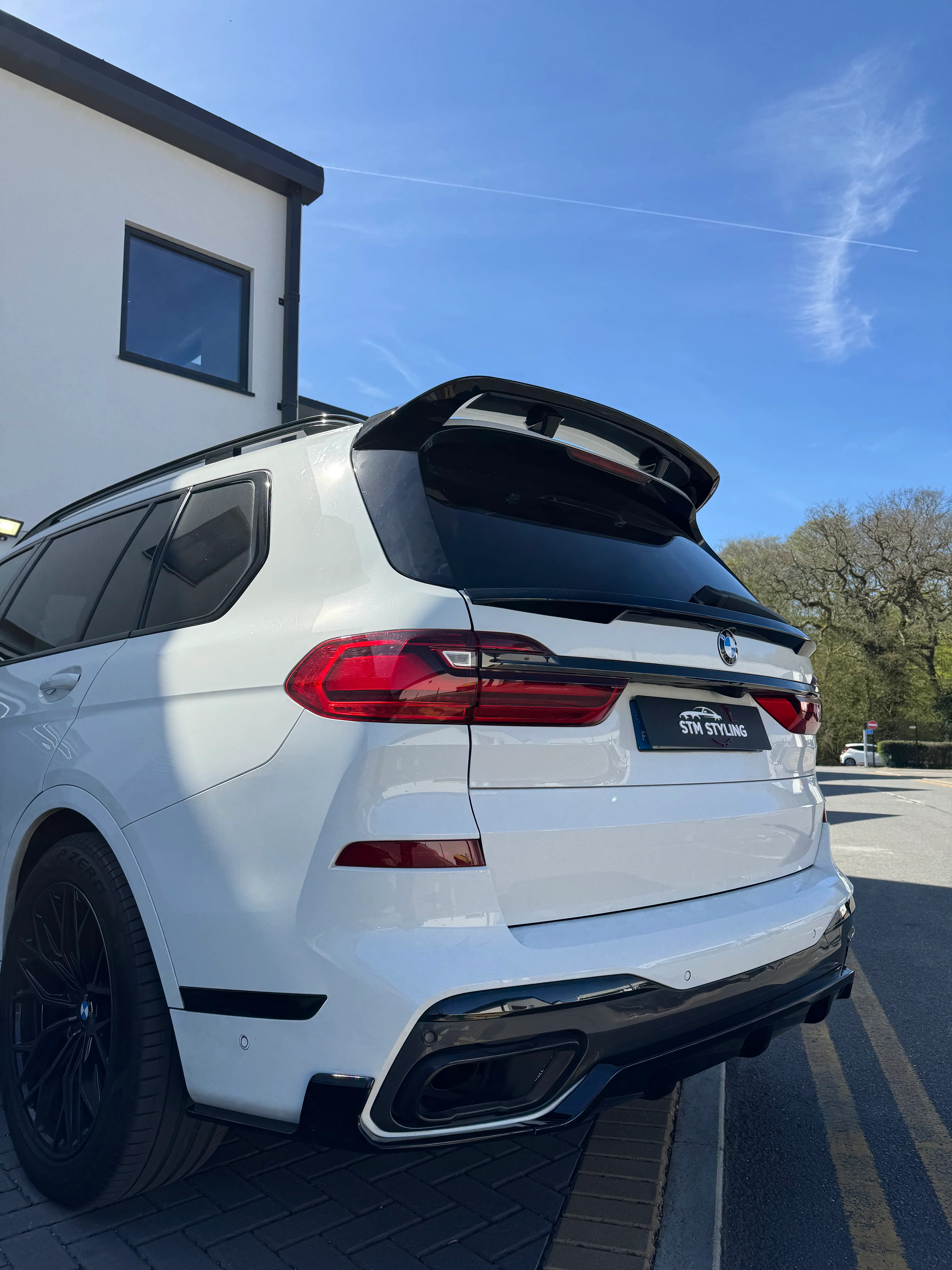 BMW X7 G07 BODYKIT BODY KIT FRONT SPLITTER LIP DIFFUSER SIDE SKIRT SPOILER PRE LCI - Image 20