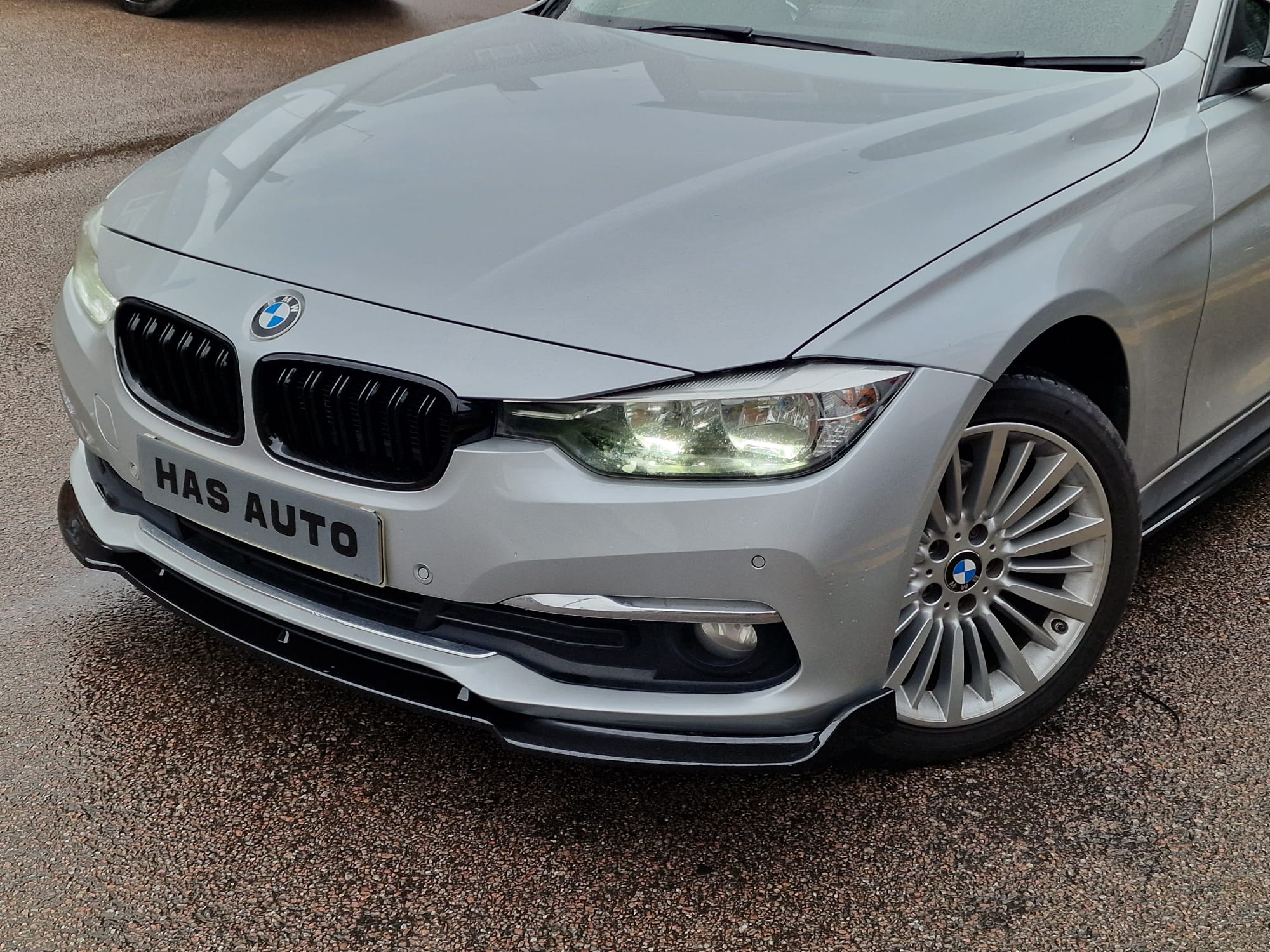 Full Body Kit - Fits BMW 3 Series F30 - Se Sport - Gloss Black - Image 11