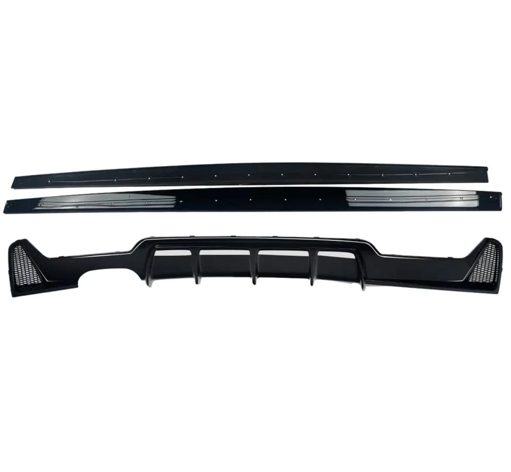Gloss black BMW F32 F33 F36 Kit - M4 Style Spoiler - Image 4