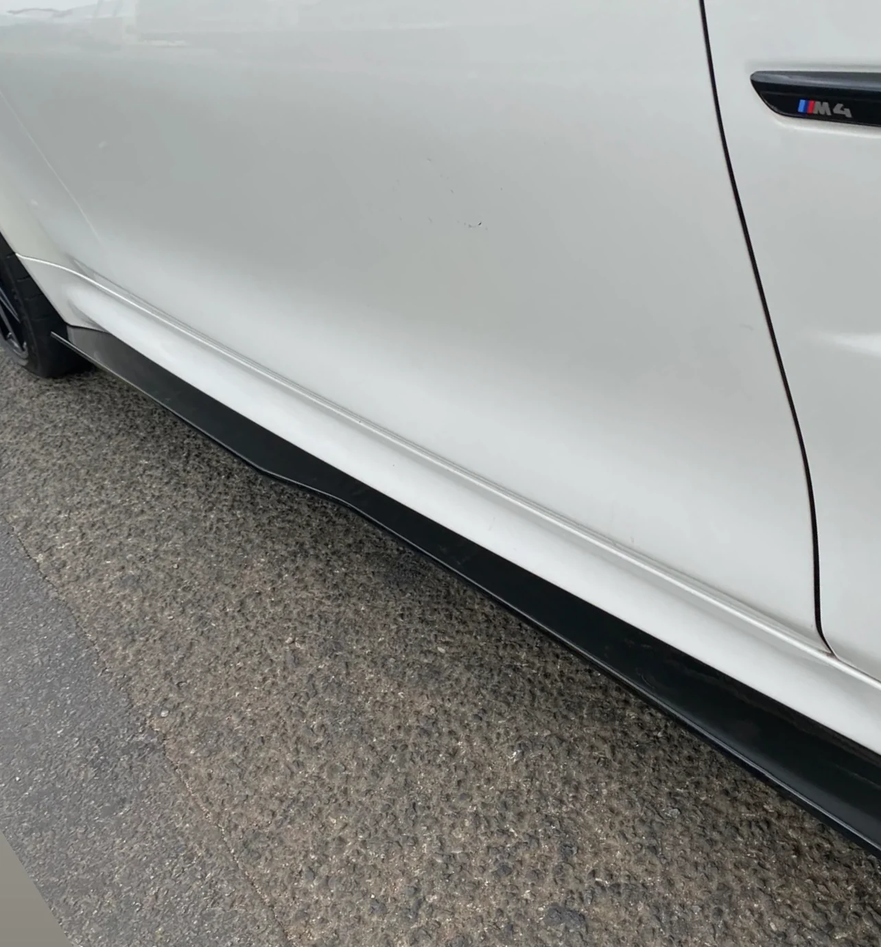 Side Extension Blades - Fits M3 F80 - M4 F82 F83 - ABS - Gloss Black - Image 4